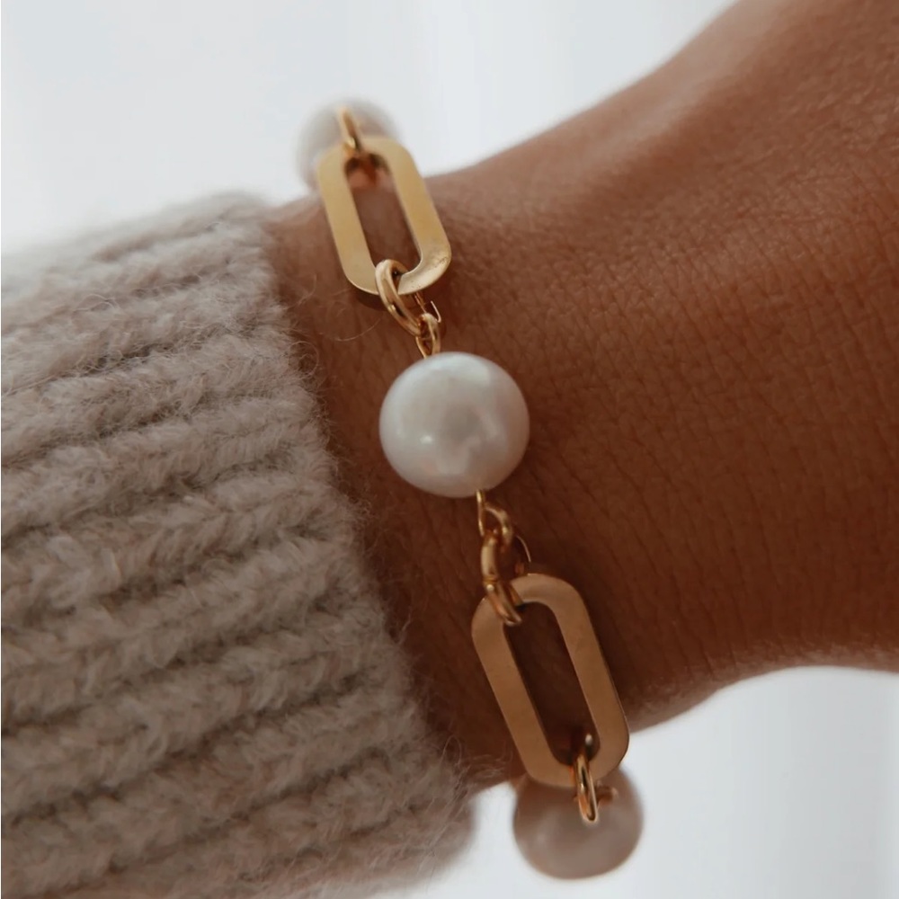 Boutique Minimaliste Amalia Bracelet